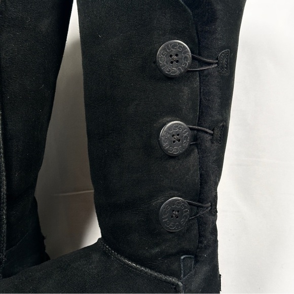 UGG Bailey Button Triplet II Sheepskin Tall Boots Black Size 8 - Picture 6 of 13